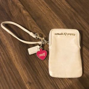 Coach Poppy Wristlet